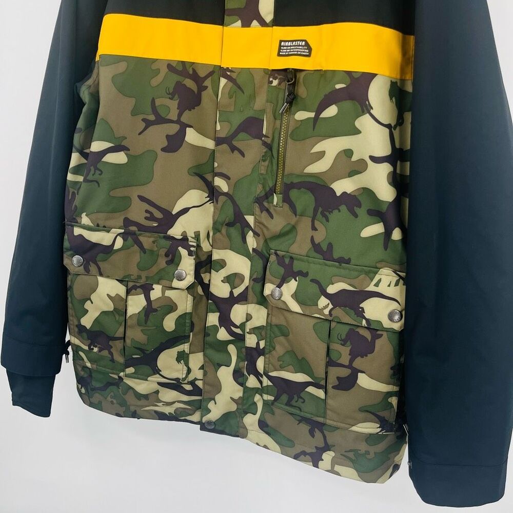 Men's Camouflage Performance Jacket - image 6